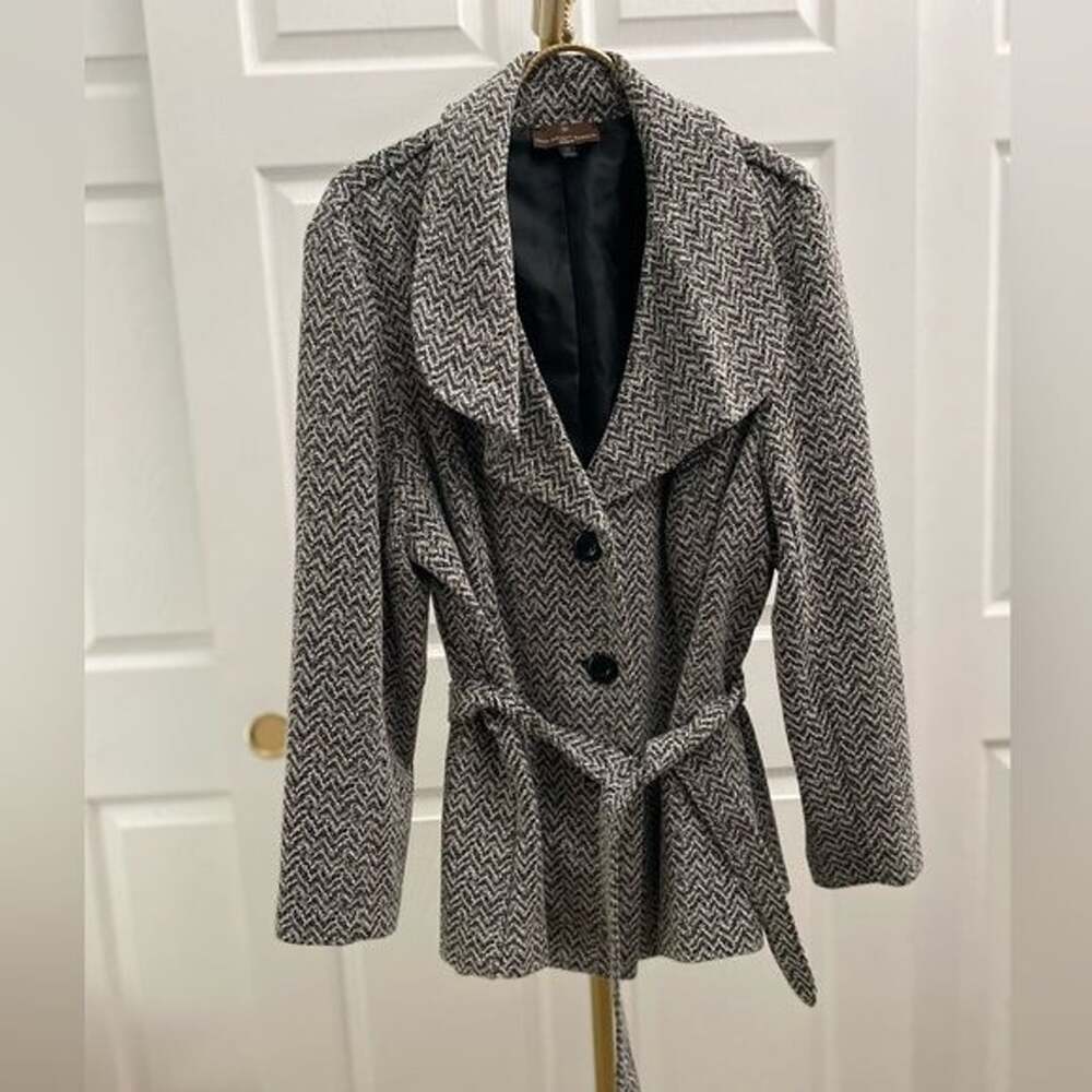 Fenn Wright Manson Black and White Trench Coat